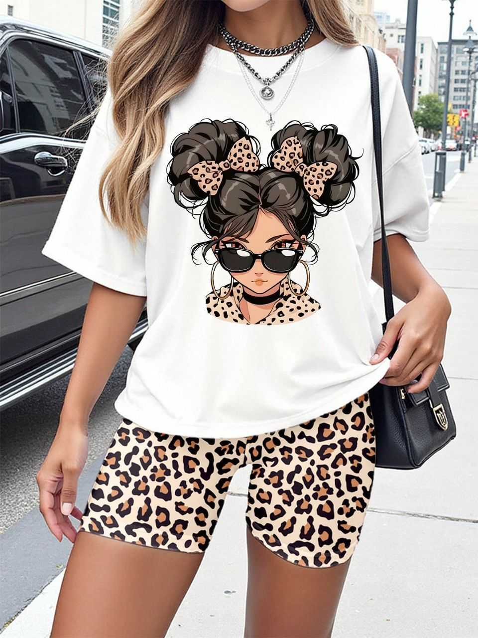 Conjunto talla XS Casual de Camiseta Oversize y Biker Short con Estampado de Morena y Animal Print